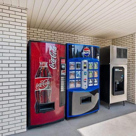 Quality Inn Raeford Dış mekan fotoğraf