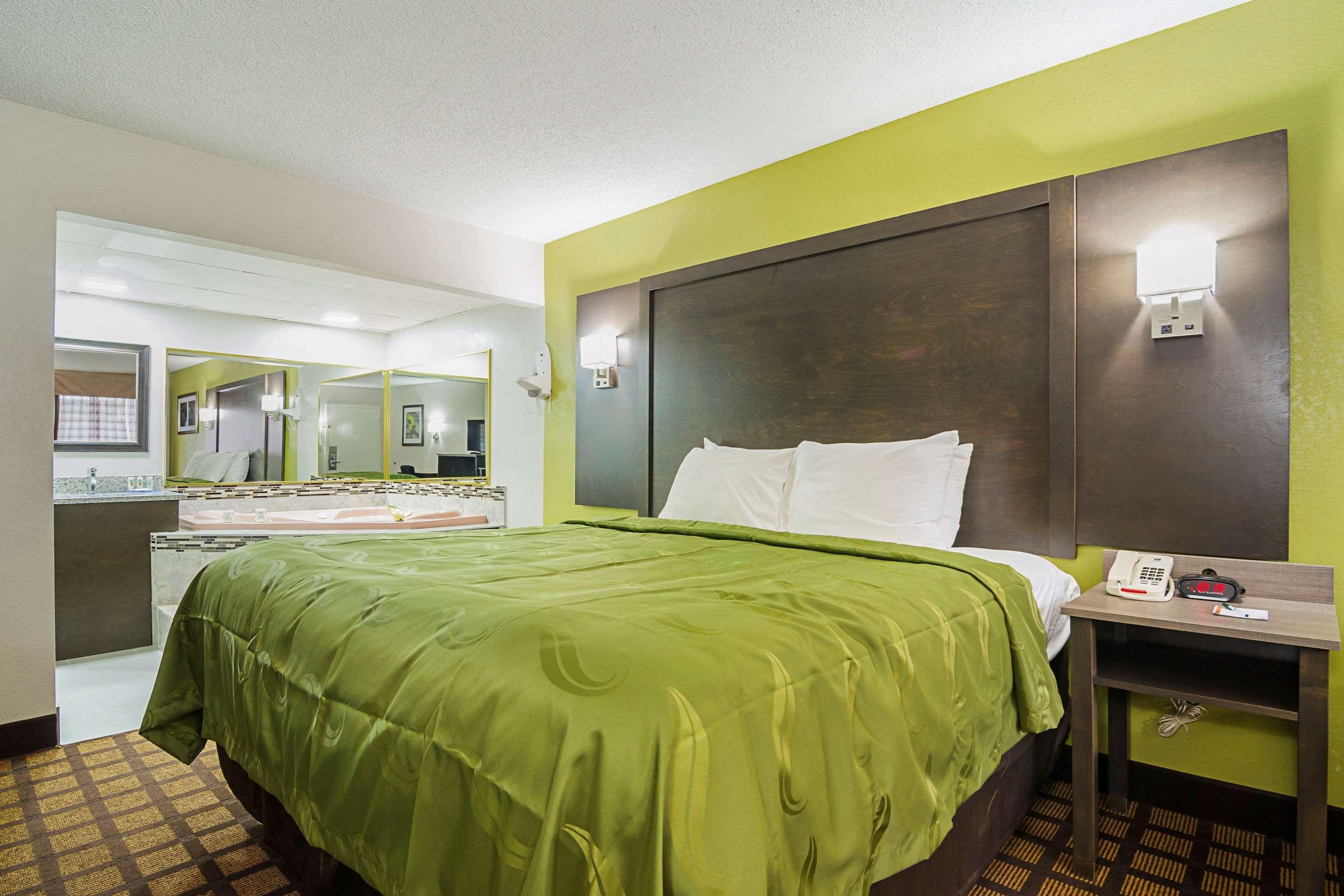 Quality Inn Raeford Dış mekan fotoğraf