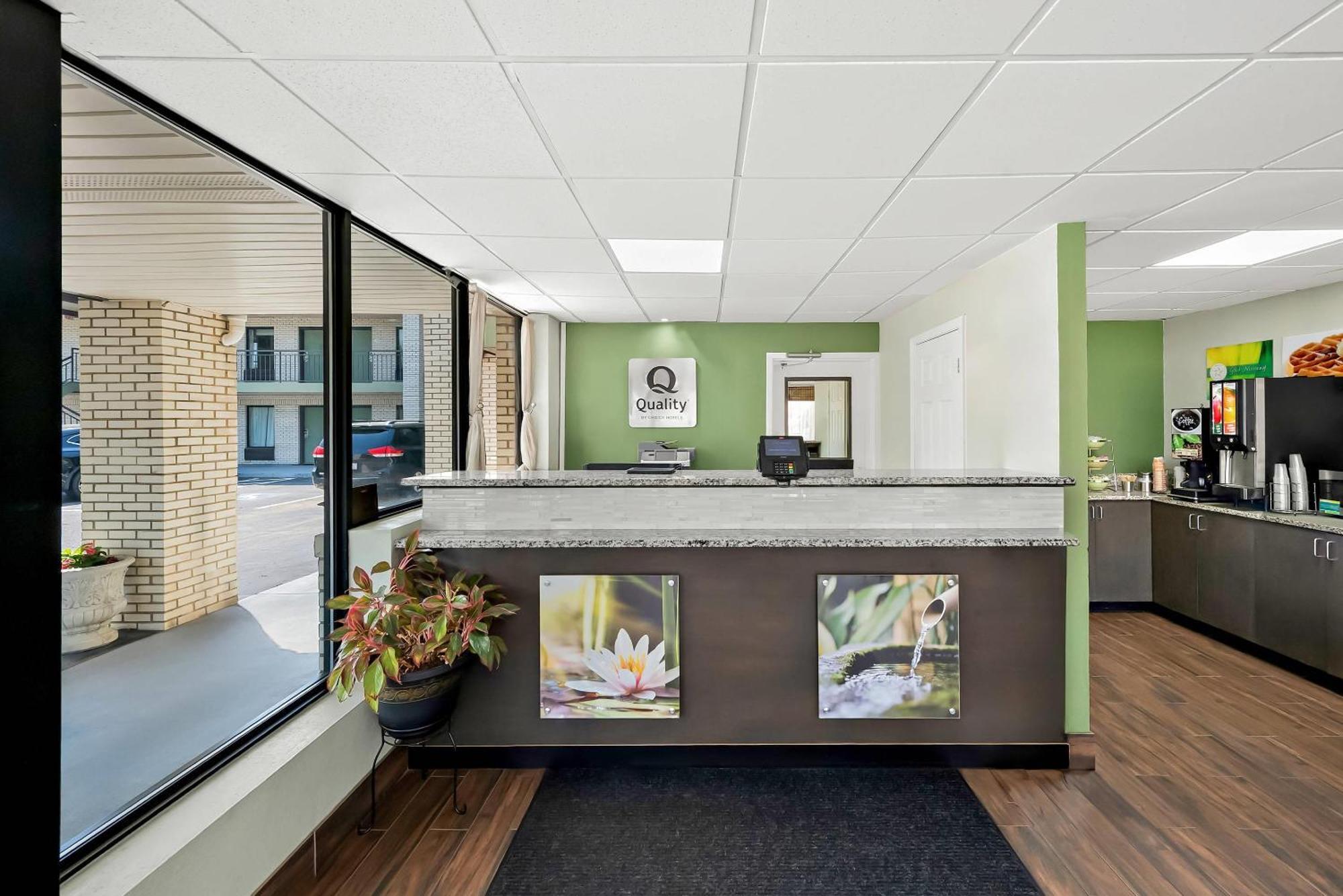 Quality Inn Raeford Dış mekan fotoğraf