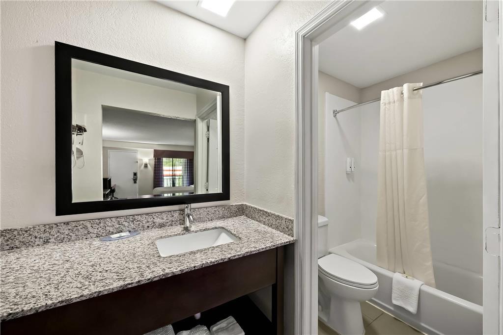 Quality Inn Raeford Oda fotoğraf